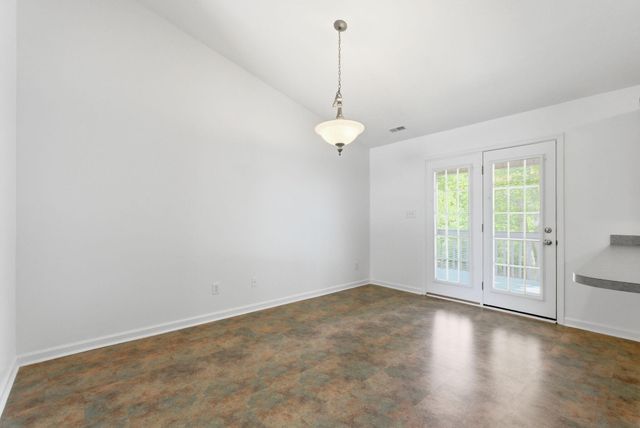 213 Woodfield Way, Nicholasville, KY 40356