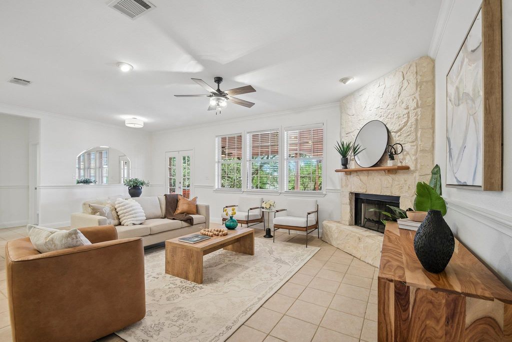 20609 Bridal Path RD, Lago Vista, TX 78645