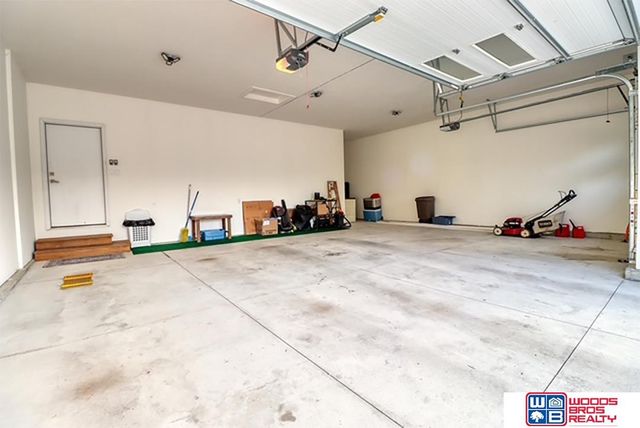 8110 Cooper Court, Lincoln, NE 68506