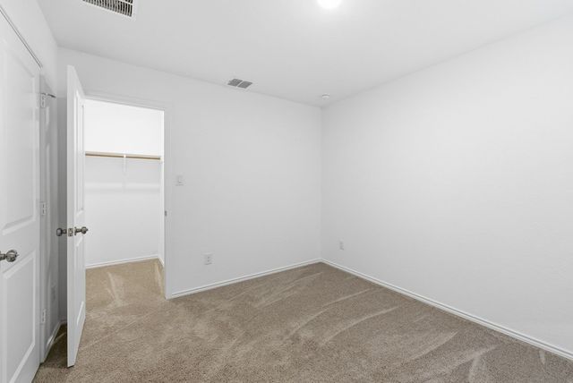 1052 W Shutter Way, Kerrville, TX 78028