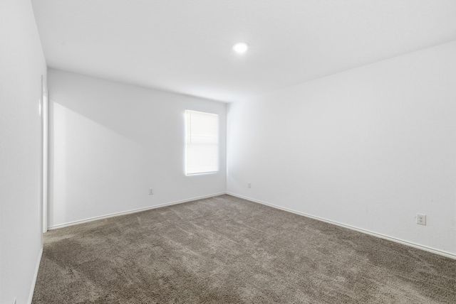 1052 W Shutter Way, Kerrville, TX 78028