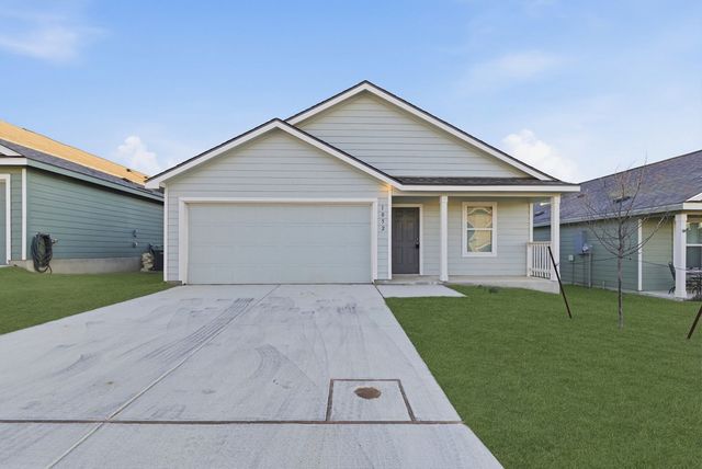 1052 W Shutter Way, Kerrville, TX 78028