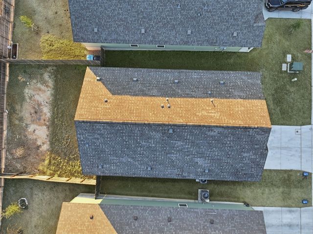 1052 W Shutter Way, Kerrville, TX 78028