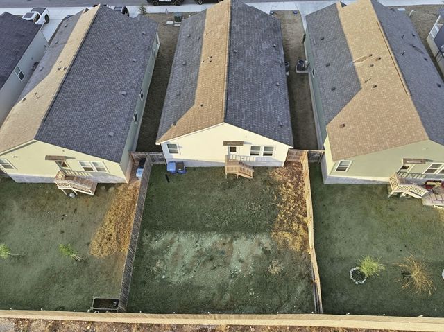 1052 W Shutter Way, Kerrville, TX 78028