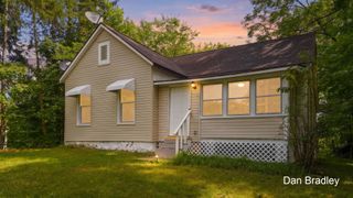 908 S Lafayette Street, Greenville, MI 48838