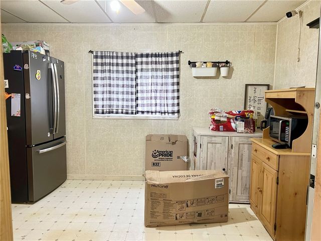 379 Walnut St, Blawnox, PA 15238