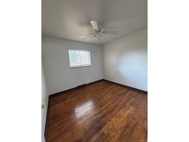 664 W Longview Ave, Littleton, CO 80120