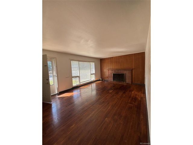 664 W Longview Ave, Littleton, CO 80120