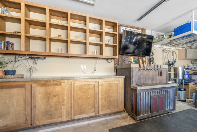 116 Miramar Circle, Weatherford, TX 76085