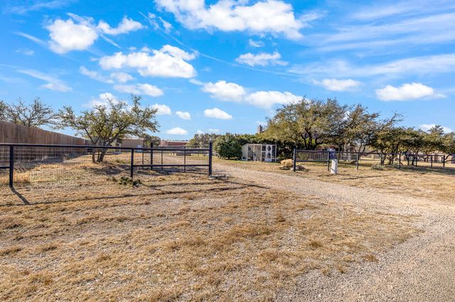 116 Miramar Circle, Weatherford, TX 76085