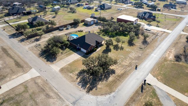 116 Miramar Circle, Weatherford, TX 76085