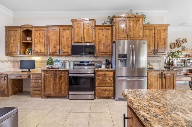 116 Miramar Circle, Weatherford, TX 76085