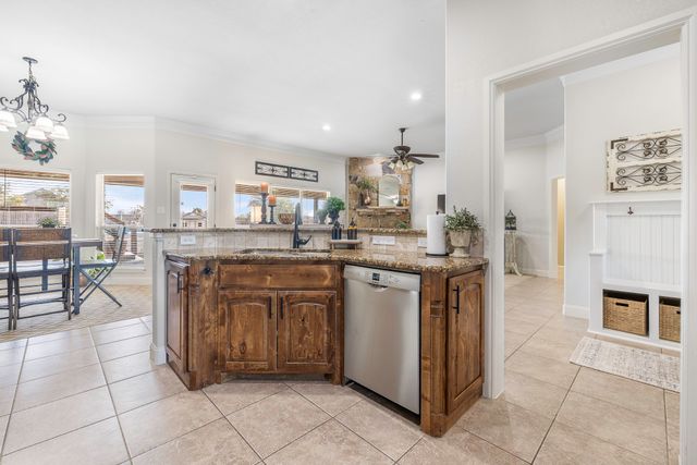 116 Miramar Circle, Weatherford, TX 76085