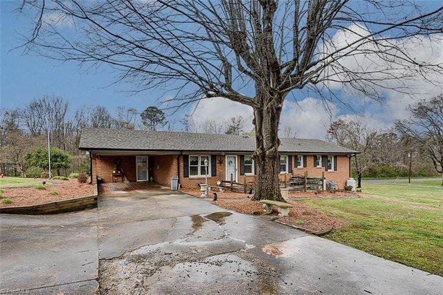 411 Kimrey Street, Ramseur, NC 27316