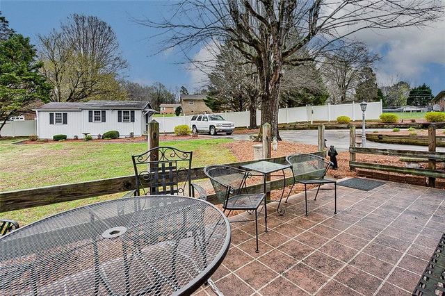 411 Kimrey Street, Ramseur, NC 27316