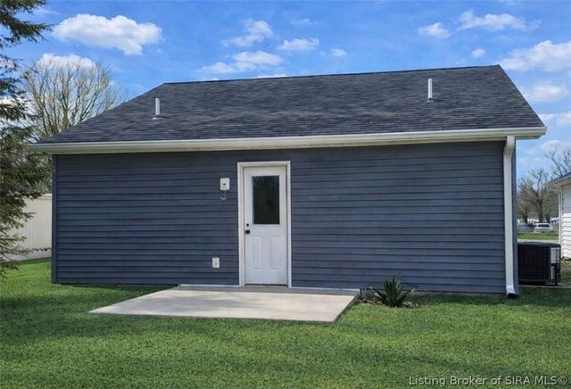 623 Main St, Jeffersonville, IN 47130