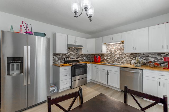 1422 Stratton Place Drive, Chattanooga, TN 37421