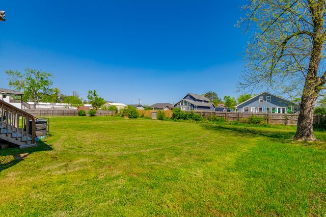 1422 Stratton Place Drive, Chattanooga, TN 37421