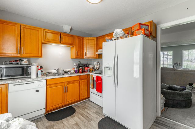 1422 Stratton Place Drive, Chattanooga, TN 37421