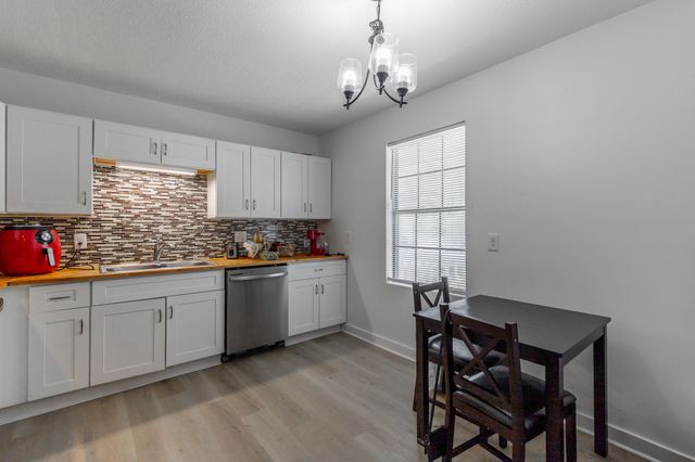 1422 Stratton Place Drive, Chattanooga, TN 37421