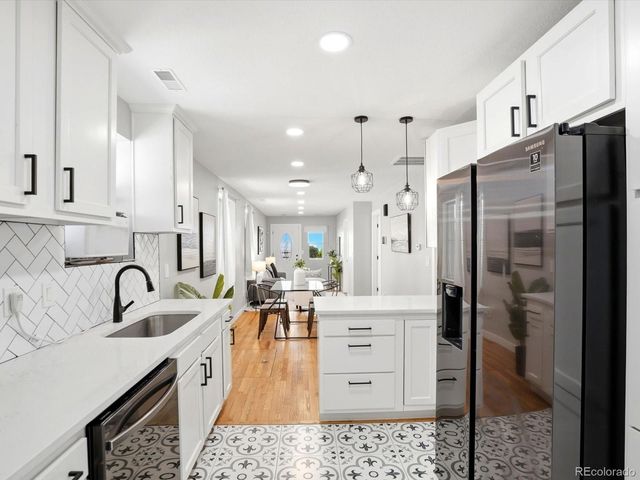 2555 N Clarkson Street, Denver, CO 80205