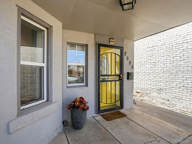 2555 N Clarkson Street, Denver, CO 80205