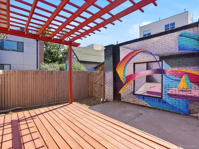 2555 N Clarkson Street, Denver, CO 80205