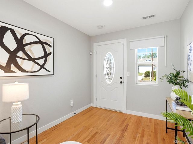 2555 N Clarkson Street, Denver, CO 80205