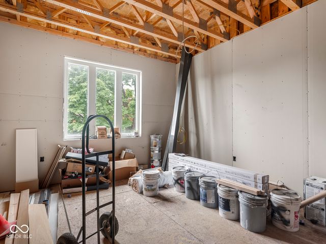 319 E 16th Street 206, Indianapolis, IN 46202