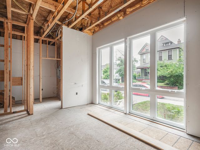 319 E 16th Street 206, Indianapolis, IN 46202