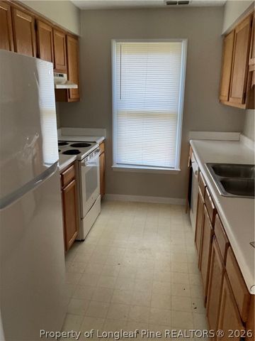 5709 Charbonneau Court, Fayetteville, NC 28304