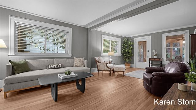 134 Fitzhugh Avenue, Grand Rapids, MI 49506
