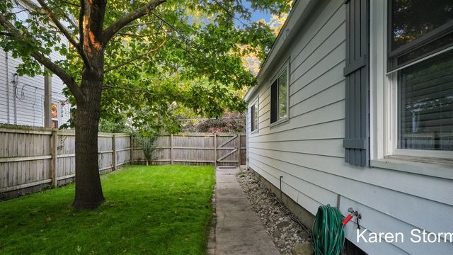 134 Fitzhugh Avenue, Grand Rapids, MI 49506