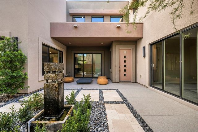 10263 Jade Gardens Drive, Las Vegas, NV 89135