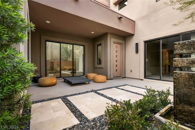 10263 Jade Gardens Drive, Las Vegas, NV 89135