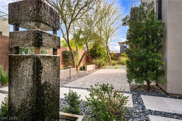 10263 Jade Gardens Drive, Las Vegas, NV 89135