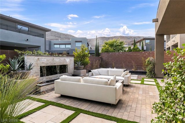 10263 Jade Gardens Drive, Las Vegas, NV 89135