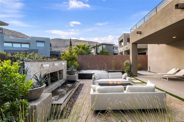 10263 Jade Gardens Drive, Las Vegas, NV 89135