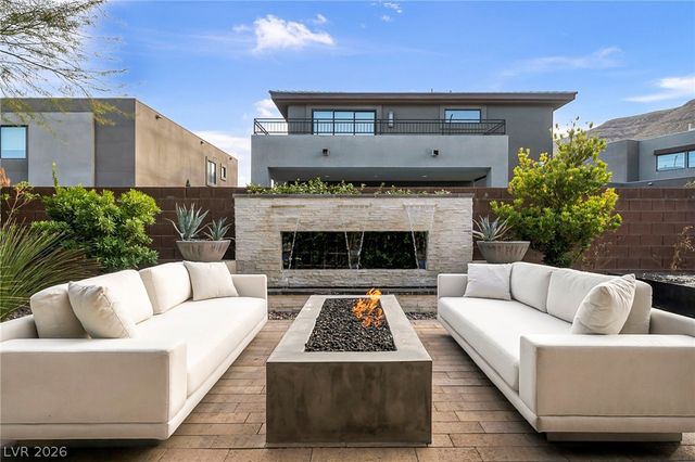 10263 Jade Gardens Drive, Las Vegas, NV 89135