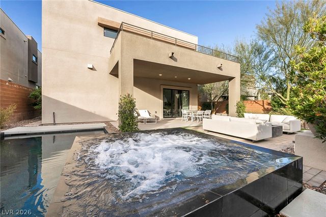 10263 Jade Gardens Drive, Las Vegas, NV 89135