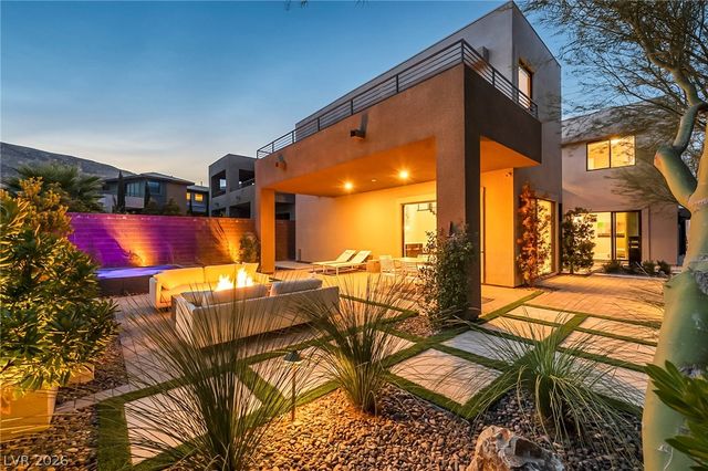 10263 Jade Gardens Drive, Las Vegas, NV 89135