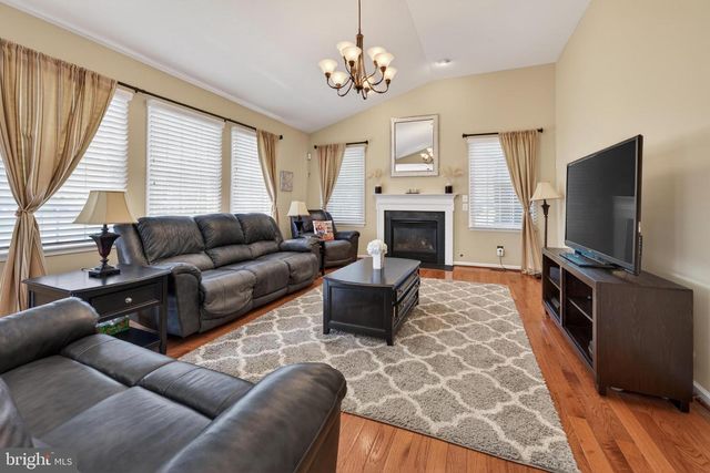 14 JOSEPH DR, Sewell, NJ 08080