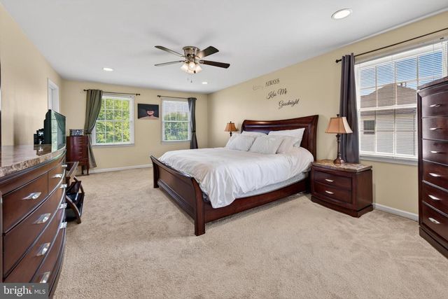 14 JOSEPH DR, Sewell, NJ 08080