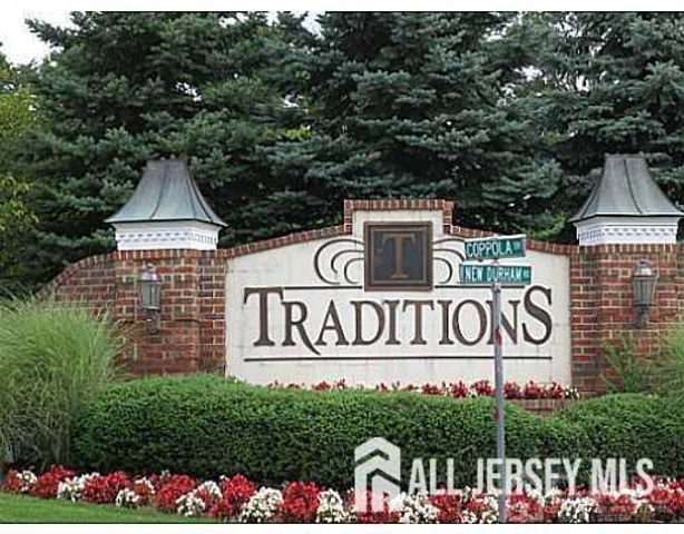 912 Del Negro Court, South Plainfield, NJ 07080