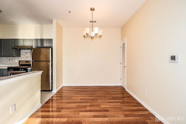 912 Del Negro Court, South Plainfield, NJ 07080