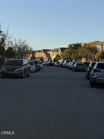 511 Nile River Drive, Oxnard, CA 93036