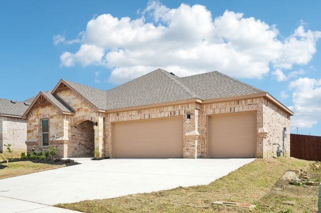 222 Cheyenne Trail, Alvarado, TX 76009
