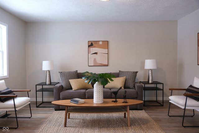 320 S Roena Street, Indianapolis, IN 46241