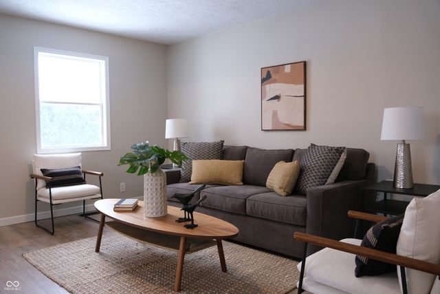 320 S Roena Street, Indianapolis, IN 46241