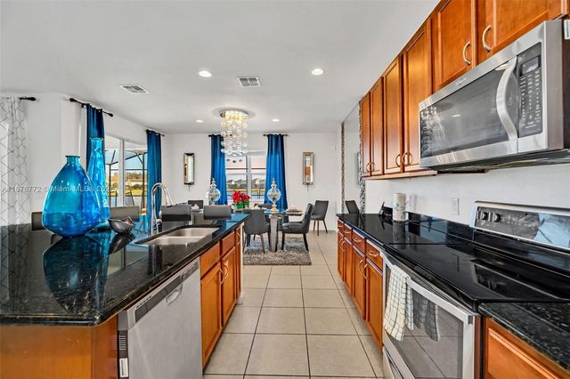 447 Marcello Blvd, Kissimmee, FL 34746